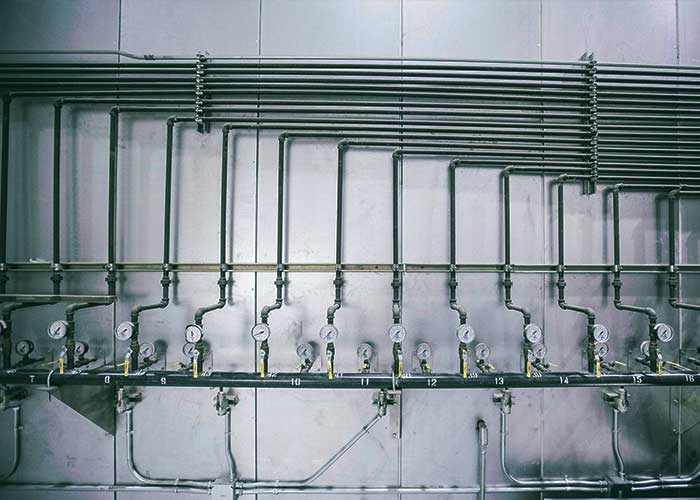 Services gas pipeline